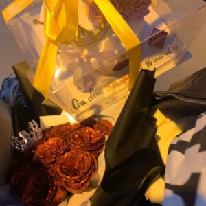 Hộp Kỷ Niệm Mùa Hè